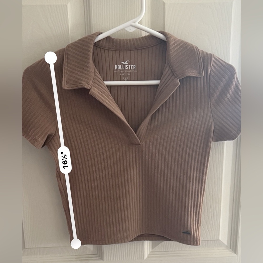 Hollister baby tee collection size small